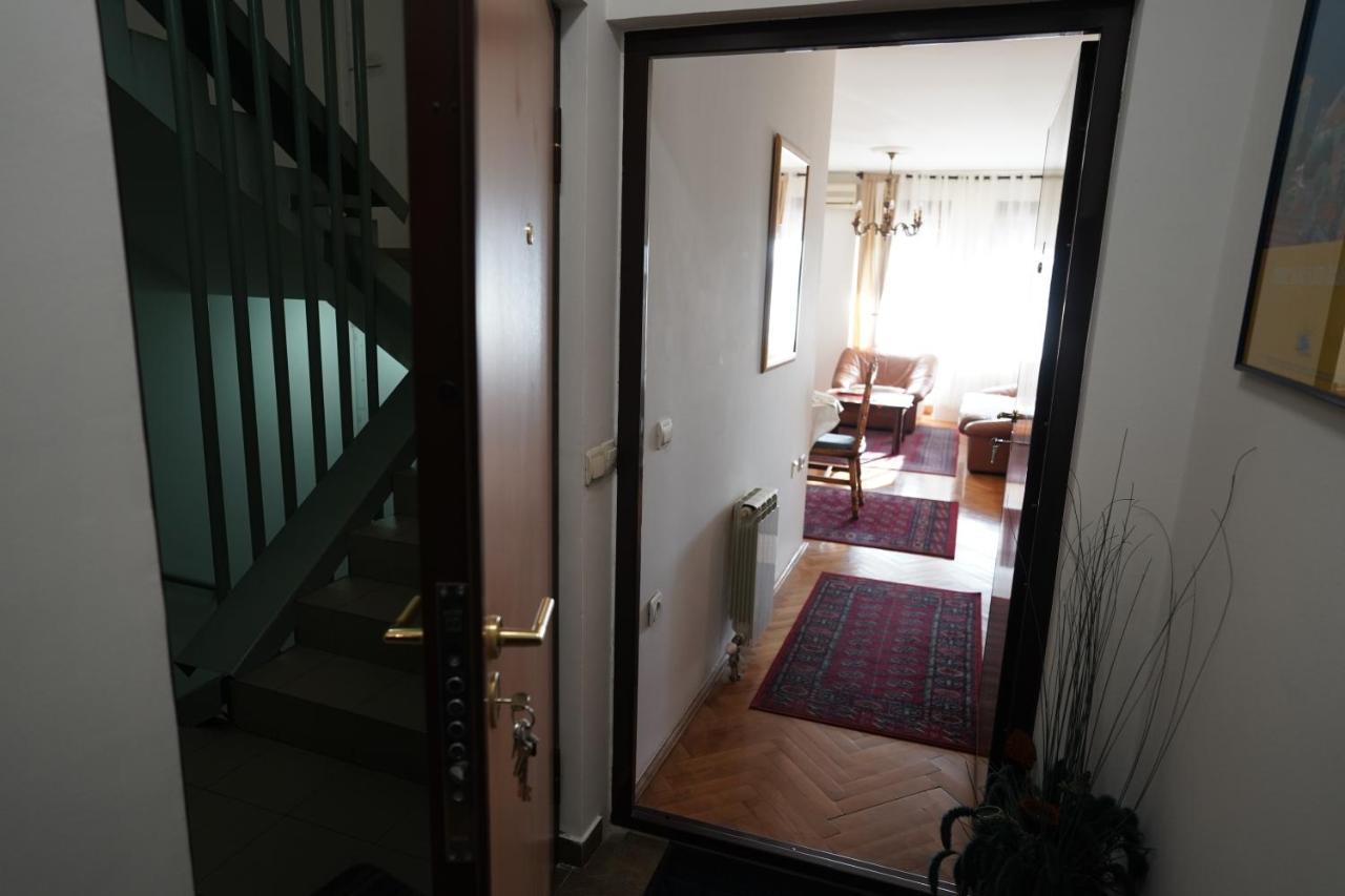 Rajana , - Hram Svetog Save Apartment Belgrade