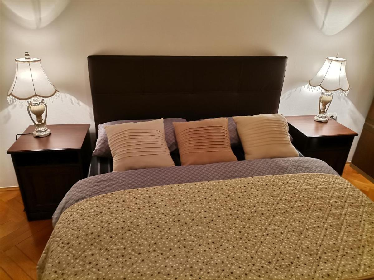 Apartment Rajana , - Hram Svetog Save Belgrade