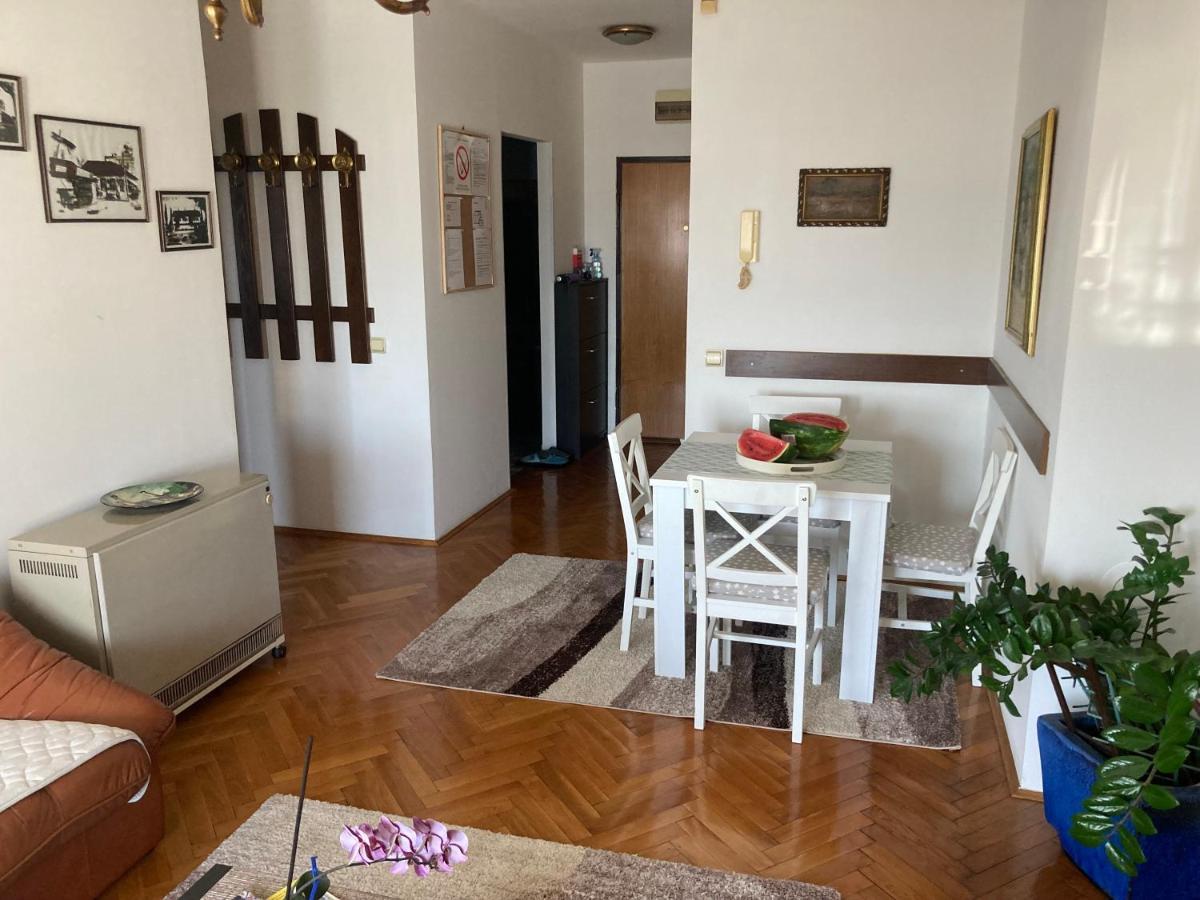 Apartment Rajana , - Hram Svetog Save