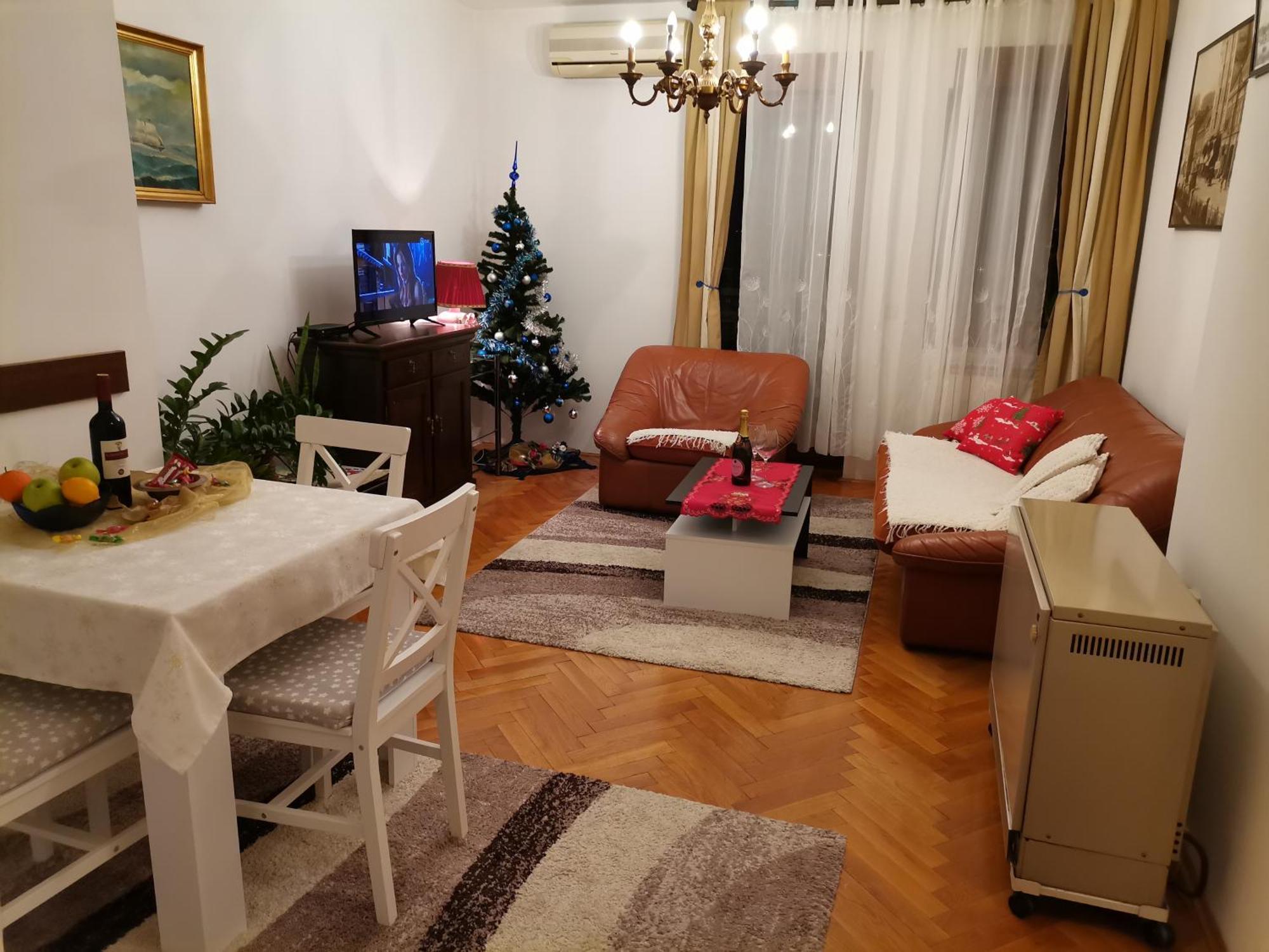 Rajana , - Hram Svetog Save Apartment Belgrade