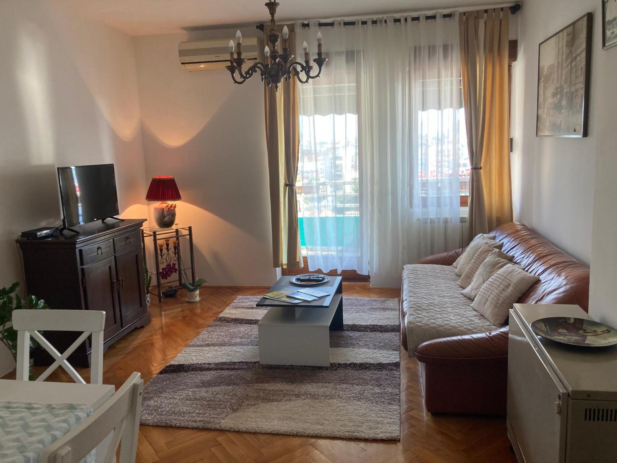 Rajana , - Hram Svetog Save Apartment