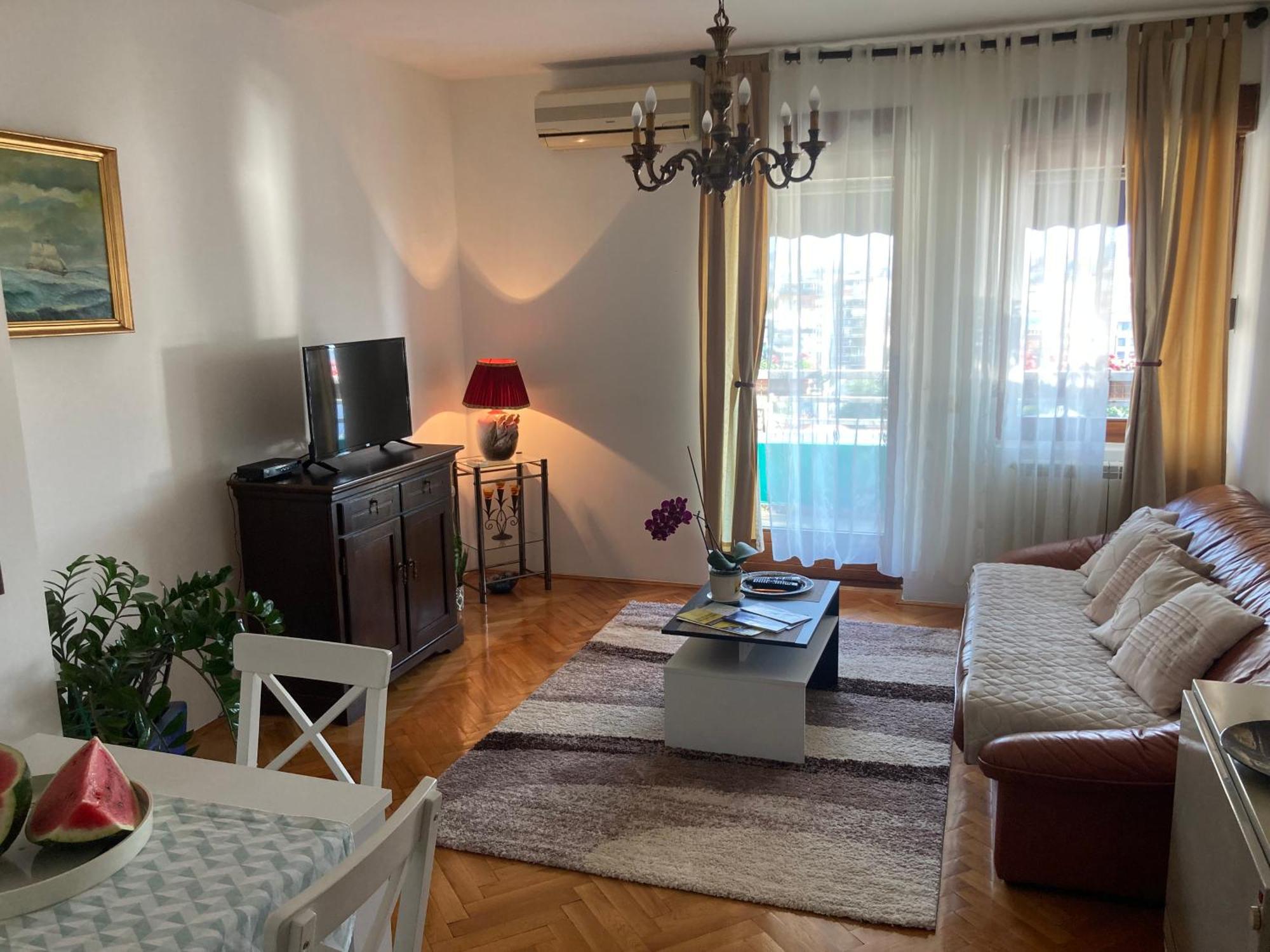 Rajana , - Hram Svetog Save Apartment Belgrade